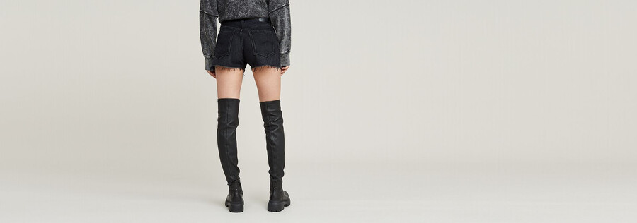 true denim shorts raw edge