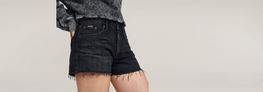 true denim shorts raw edge