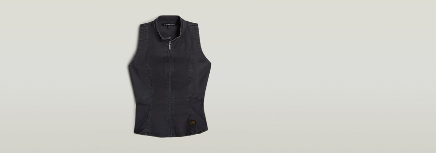 sleeveless top