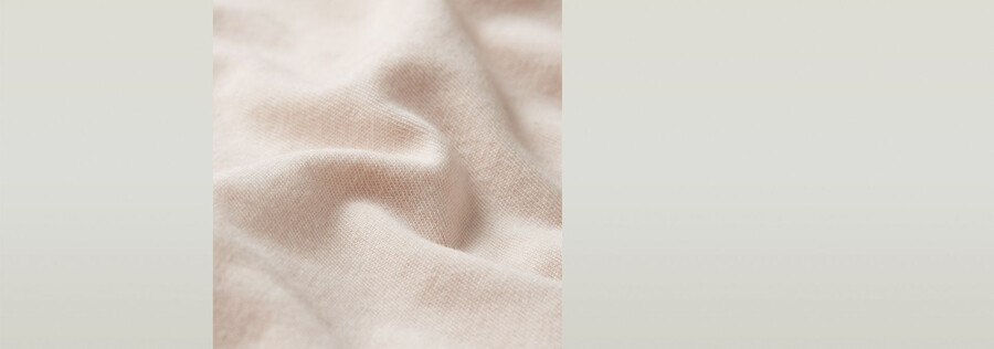 overdyed eyben slim v-neck top 2.0