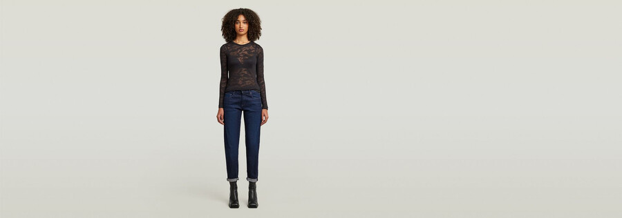 fine lace aop slim top