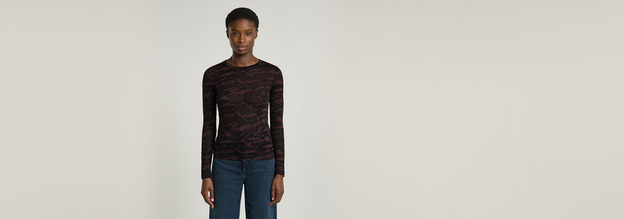 fine lace aop slim top