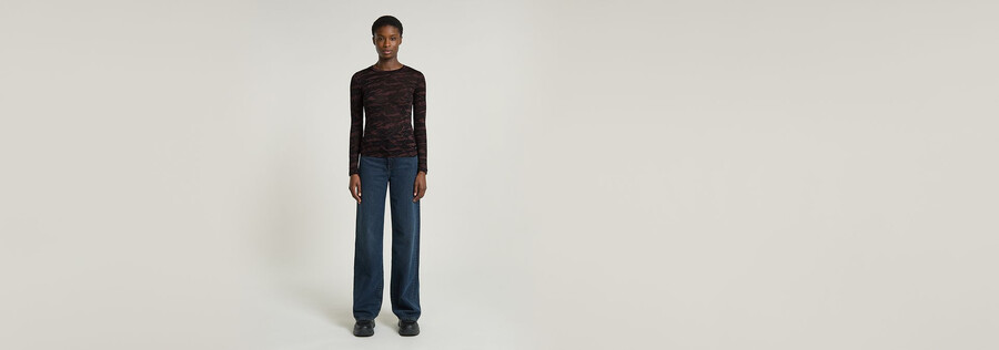 fine lace aop slim top