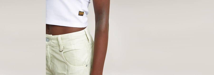 back snap slim cropped top