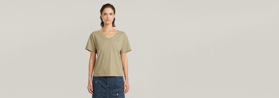 open v relaxed top
