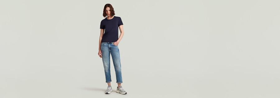 embro g-script logo top