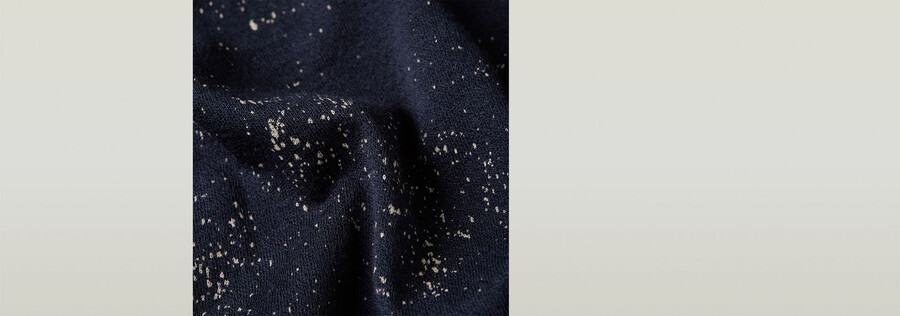 allover print t-shirt