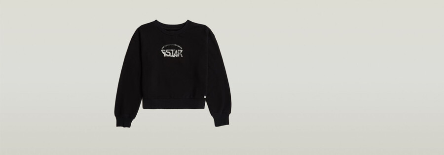 logo loose sweater