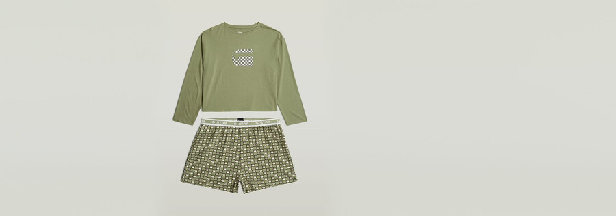 tee and short pyjamas set